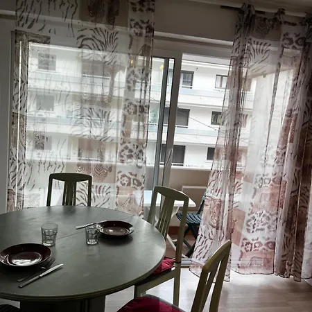 Apartamento Equipe Pour 4 Personnes, Proche - 2calypi/2